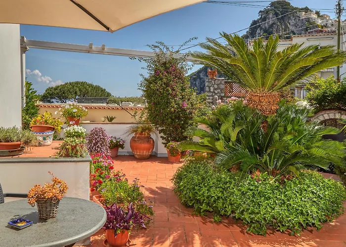 Acquaviva 31 Bed and Breakfast Κάπρι